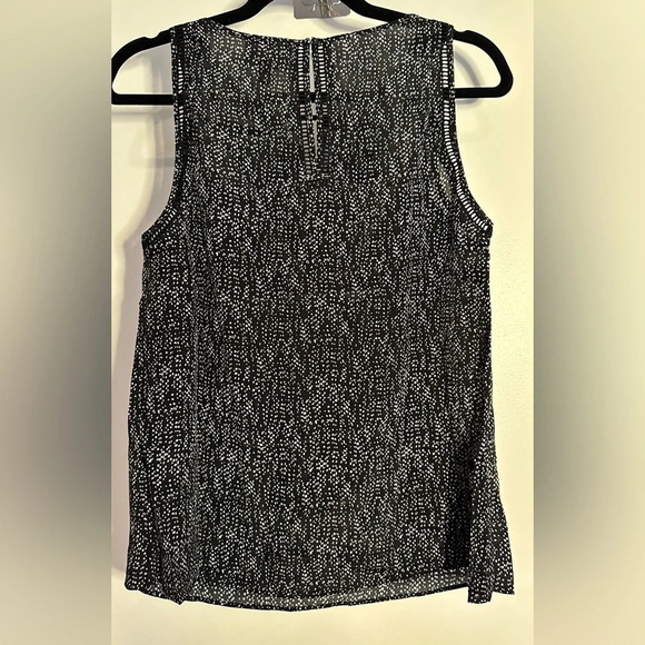 NWT Greylin Anthropologie Silk Sleeveless Top Black & White Small - Picture 2 of 7